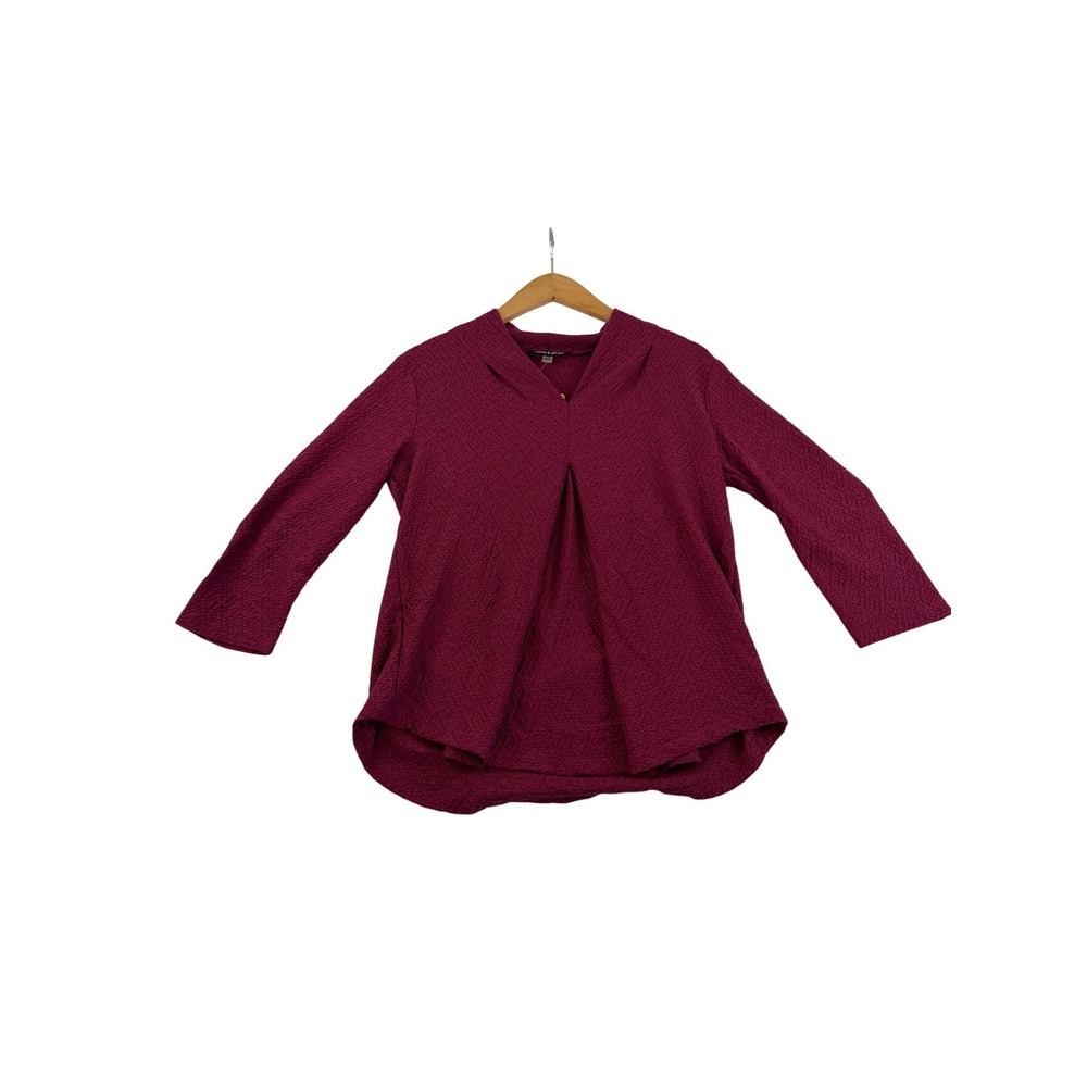 Cable & Gauge Boysenberry Textured Knit 3/4 Sleeve Split V-Neck Top Small NEW